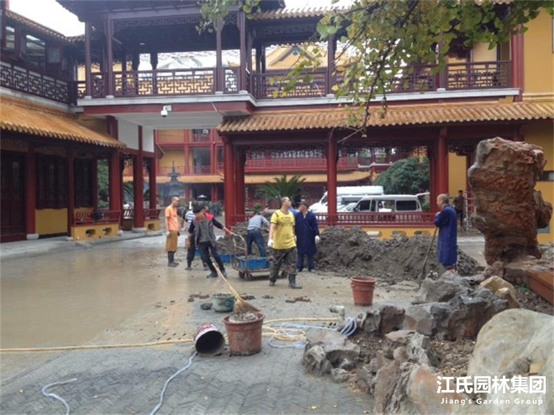 奉贤二严寺景观改建绿化施工项目——江氏园林